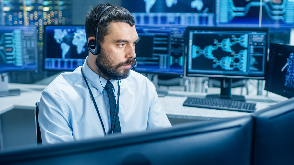 Security operations center employee